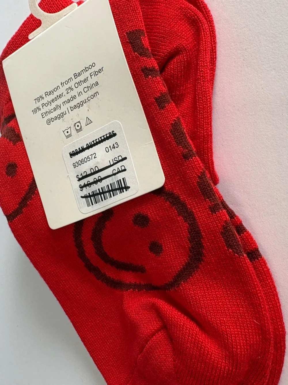 NWT BAGGU Happy Crew Sock